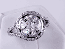 3.50 CTW ROUND CUT DIAMOND ENGAGEMENT RING