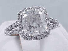 3.53 CTW CUSHION CUT DIAMOND ENGAGEMENT RING H SI3