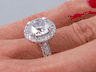 4.07 CTW ROUND BRILLIANT CUT DIAMOND ENGAGEMENT RING D SI3-I1