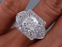 4.30 CTW CUSHION CUT DIAMOND ENGAGEMENT RING H SI2