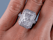 4.50 CTW RADIANT CUT DIAMOND ENGAGEMENT RING E SI2
