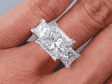 5.88 CTW PRINCESS CUT DIAMOND ENGAGEMENT RING G SI2