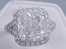 7.83 CTW CUSHION CUT DIAMOND ENGAGEMENT RING I SI3