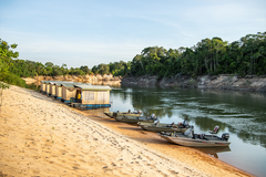 Akuani Floating Camp - gallery image 1