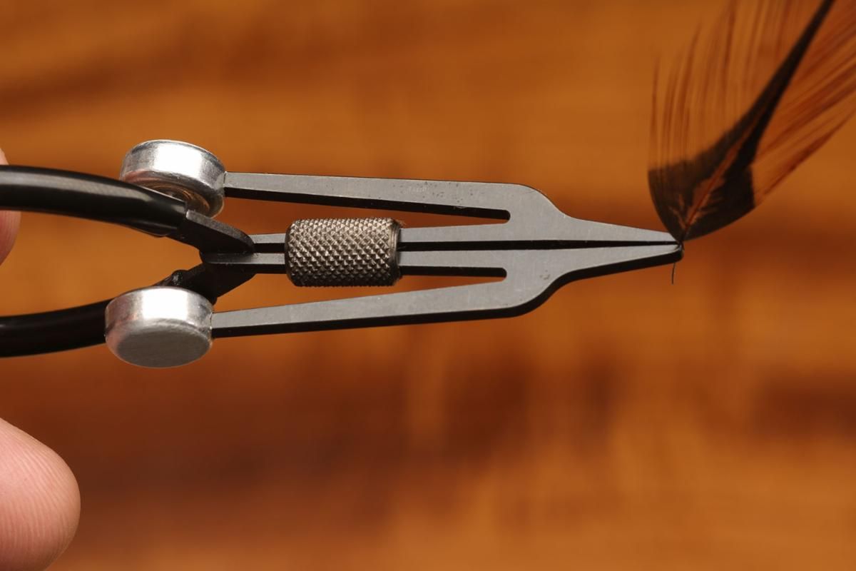Cottarelli Hackle Pliers Fly Tying Hackle Plier