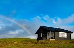 Eleven Holkna Cabins - gallery image 9