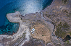 Jurassic Lake Lodge - gallery image 3