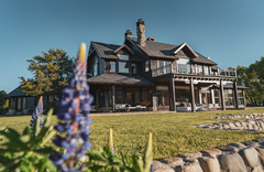 River House Lodge - gallery image 2