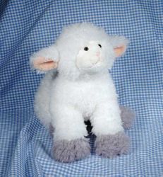 Mary Meyer Fluffy Fine Lamb