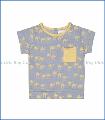 Blune, Camel Print T-Shirt in Blue