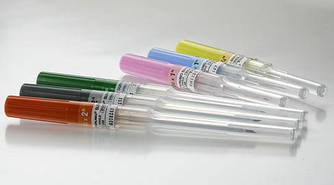 Terumo Surflo ™ ETFE I.V. Catheter 24G x 3/4"