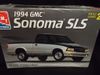 AMT 8128 -- 1994 GMC Sonoma SLS 1:25 AMT 8128 -- 1994 GMC Sonoma SLS 1:25