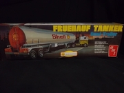 AMT  918       --     Fruehauf Tanker Semi-Trailer    1:25