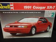 Revell 7432     --     1991 Cougar XR-7     1:25