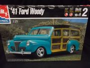 AMT 30052     --     '41 Ford Woody     1:25