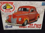 Revell 2894     --     '40 Ford Coupe Street Rod     1:25