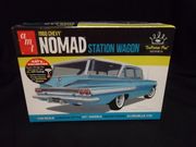 Amt 1402     1960 Chevy Nomad Station Wagon    1/25