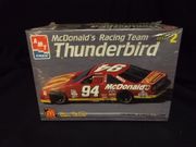 AMT 8188 McDonalds / Bill Elliott Thunderbird   1/25
