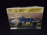 Revell 4124  #94 Bill Elliott Mac Tonight Thunderbird     1/24