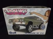 Revell 2058     70 Chevelle SS 3'n1 DONK       1/24