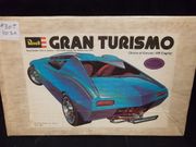 Revell       --     Gran Turismo  /  Choice of Corvair/VW Engine    1:24