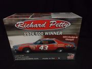 Salvinos JR 49223   Richard Petty   1974 500 Winner   1974 Dodge Charger    1/25