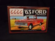 Amt 1559 Four Sixes Ranch  63 Ford F-100 pickup    1/25 