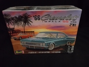 Revell 4497   66 Chevrolet Impala ss 396   2 in 1    1/25