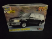 Revell 1922  Custom Ford Expedition    Snaptite      1/25
