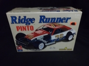 AMT 21376    Model King   Ridge Runner Pinto    1/25