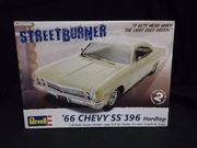 Revell 4250 66 Chevy 33 396 hardtop   1/25
