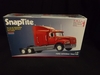 Monogram 1216 Snap tite Ford Aeromax tractor 1/32