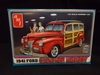 Amt 906 1941 Ford Custom Woody  1/25