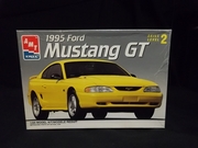 Amt 6200  1995 Mustang GT  1/25