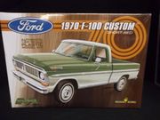 Moebius 1228     --    1970 Ford F-100 Custom Short Bed   1:25