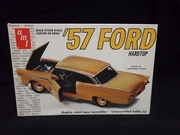 Amt t285 57 Ford Hardtop 1/25