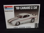 Monogram 10801 69 Camaro z28 1/24