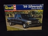 Revell 7646 99 Chevy Silverado Pickup   1/25 