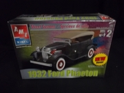 Amt 31758 1932 Ford Phaeton   1/25