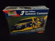 Revell 7635 #3 Ron Fellows Sunoco Camaro 1/25
