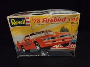 Revell 2343   78 Firebird 3 in 1  1/24