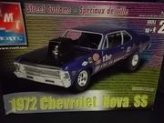 AMT 31547     --     1972 Chevy Nova SS   1:25