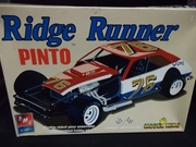 AMT 21376    --     Ridge Runner Pinto   1:25