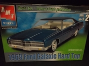AMT 38154      --     1969 Ford Galaxie Hard Top   1:25