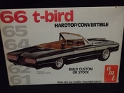 AMT 2208     --     '66 T-Bird Hardtop/Convertible    1:25