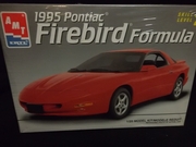 AMT 6562     --     1995 Pontiac Firebird Formula     1:25