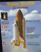Lindberg 91002      --     Space Shuttle w/Booster Rockets   1:200
