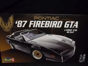 Revell 14535      --      Pontiac '87 Firebird GTA   **1:16