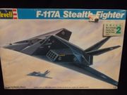 Revell 4382      --   F-117A Stealth Fighter    1:72