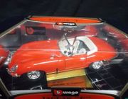 Burago30160      --    1961 Jaguar "E" Cabriolet    1:18